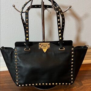 3006  Valentino studded  Black Leather Tote Bag